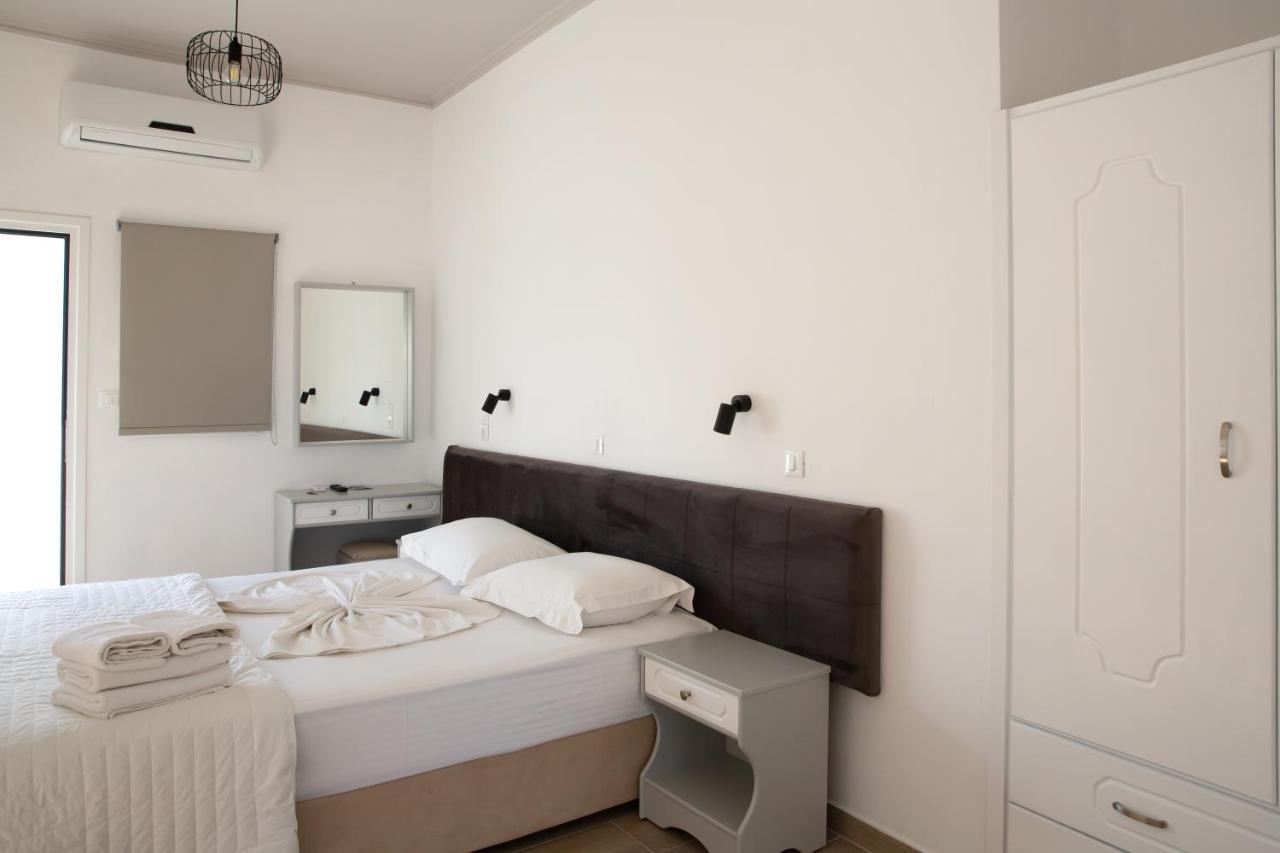 Sea Breeze 2 Apartments Masticharion Exteriör bild
