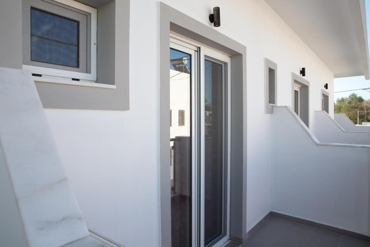 Sea Breeze 2 Apartments Masticharion Exteriör bild