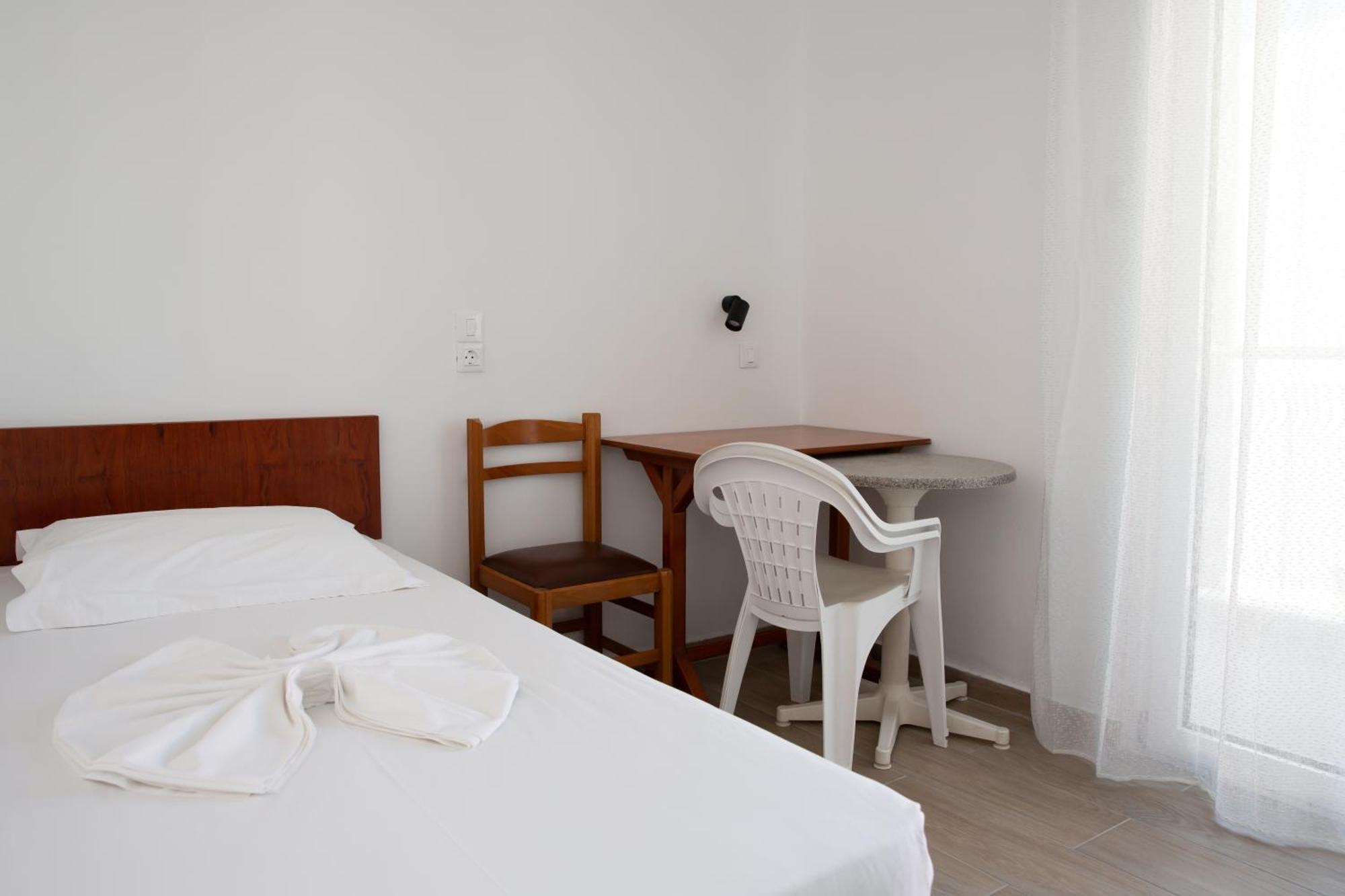 Sea Breeze 2 Apartments Masticharion Exteriör bild